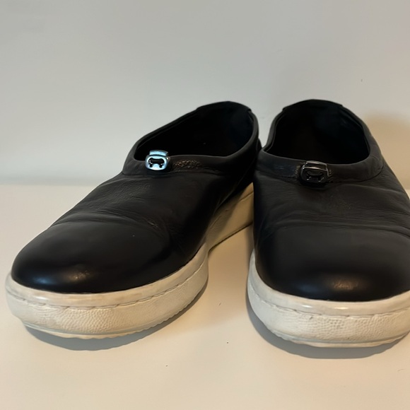 Eileen Fisher Sydney Sneaker Black Leather Athleisure Adjustable 7.5 - Picture 2 of 7